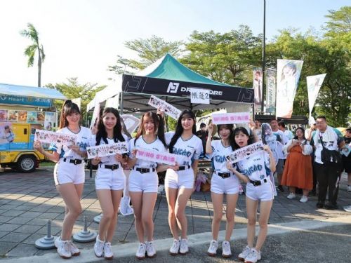 情感滿載！球迷美食應援大力支持台鋼雄鷹及Wing Stars 一粒感動喊話「感謝始終陪伴我們的球迷」